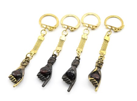 Брелок из бронзы Рука с гранатом 15*40мм 1132180