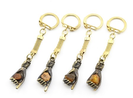 Брелок из бронзы Рука с янтарем 20*25мм 1132182