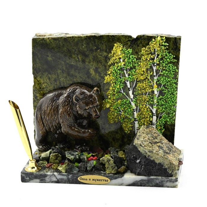 Композиция из змеевика Медведь 170х100х130 мм 1313028ке