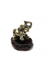 Статуэтка Слон на подст из янтаря 45*42*46мм 1308277